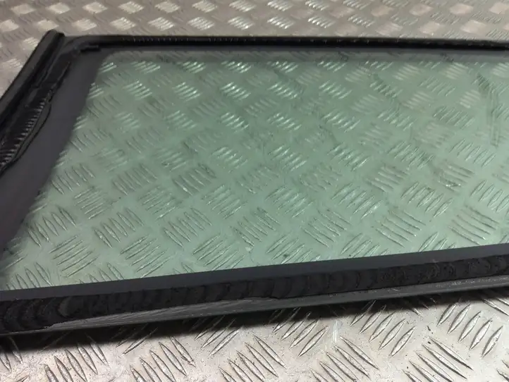 Toyota Corolla E120 E130 (2004 - 2007) 43R-001583 Заднее боковое стекло — фото 8