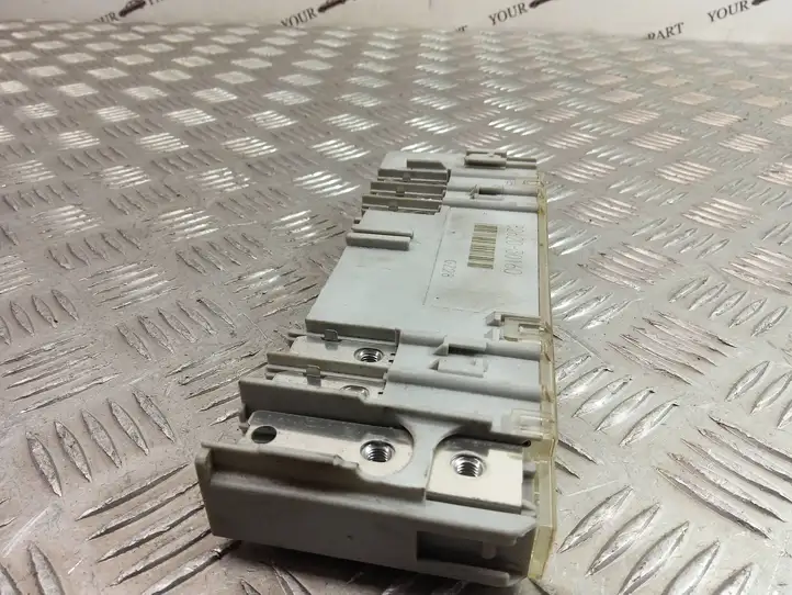 Lexus GS 300 350 430 450h (2004 - 2007) 82620-30160 Прочая электропроводка — фото 9