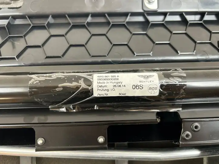 Bentley Flying Spur (2013 - 2019) 4W0861325A Электрическая шторка заднего стекла — фото 5