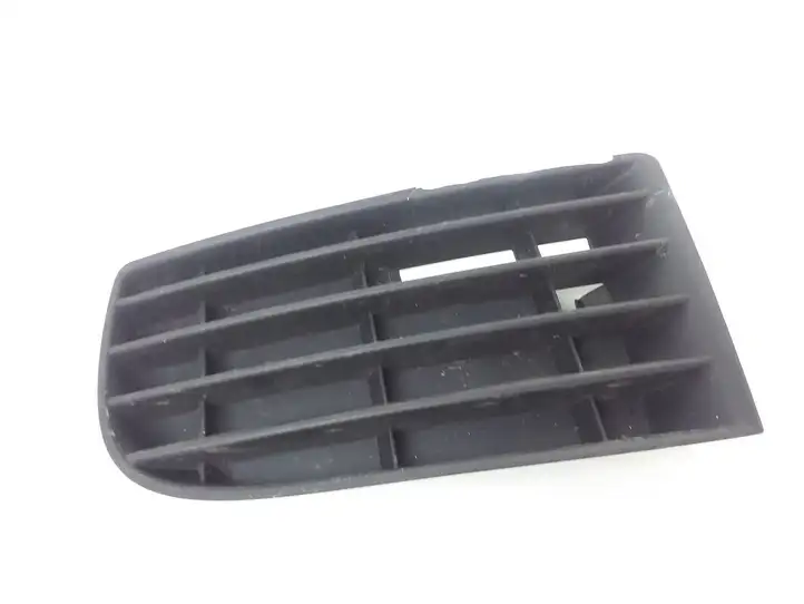 Volkswagen Golf V (2003 - 2009) 1K0853665 Нижняя решетка переднего бампера — фото 1