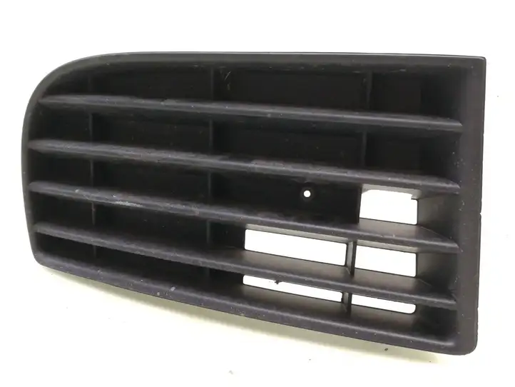 Volkswagen Golf V (2003 - 2009) 1K0853666 Нижняя решетка переднего бампера — фото 1