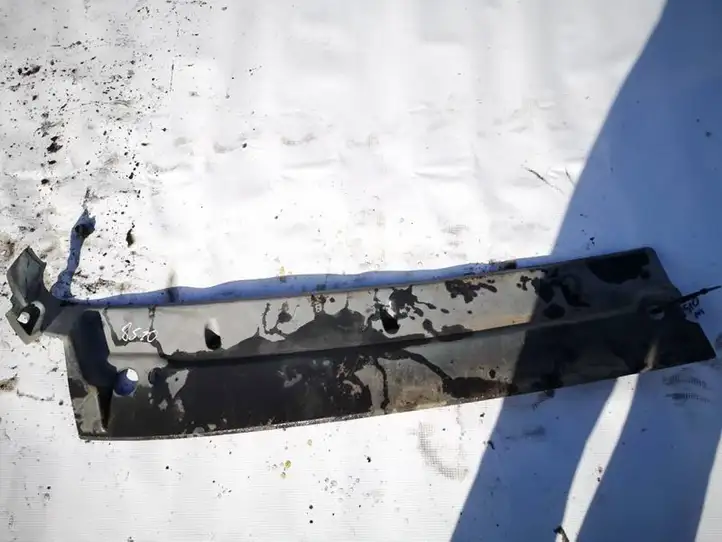 Iveco Daily 30.8-9 (1995 - 2008)  504022283 Накладки стеклоочистителей (жабо)