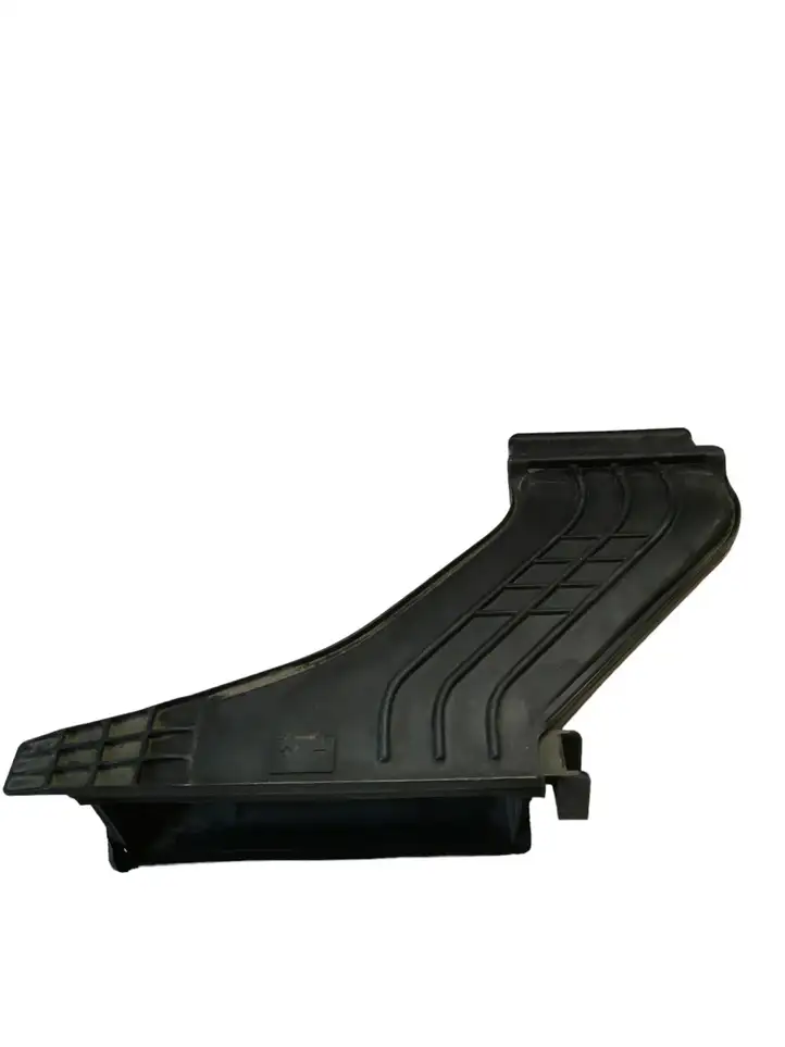 Chrysler Pacifica (2016 - )  33357C Деталь (детали) канала забора воздуха