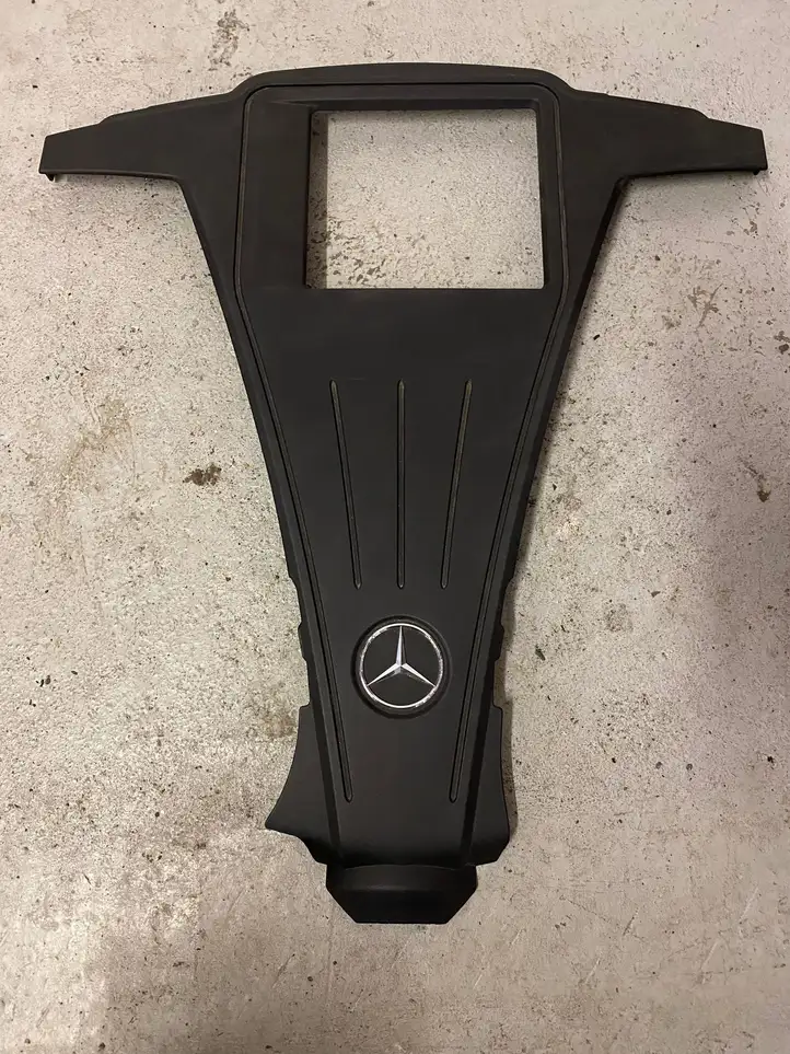 Mercedes-Benz CLS C218,X218 (2011 - 2017) A2780105802 Крышка двигателя декоративная — фото 1