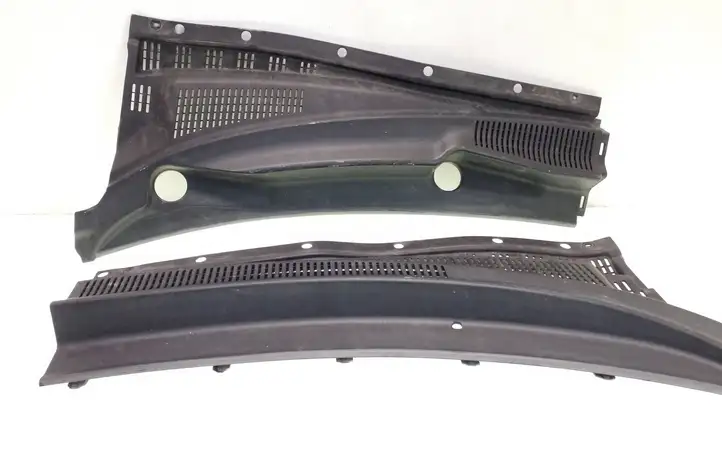 Hyundai Getz (2005 - 2011) 861601C100 Жабо стеклоочистителей — фото 1