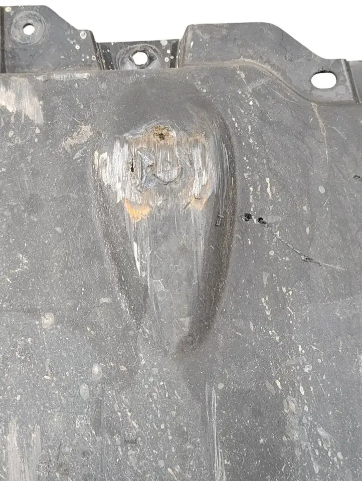 Tesla Model S (2021 - ) 156558200A Защита заднего бампера — фото 6