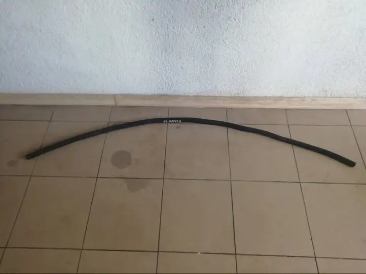 Land Rover Range Rover (2005 - 2009)   Уплотнитель моторного отсека