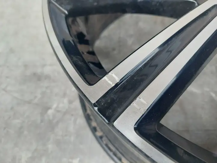 Volvo XC60 (2017 - ) 31680357 Легкосплавный колесный диск R19 — фото 9