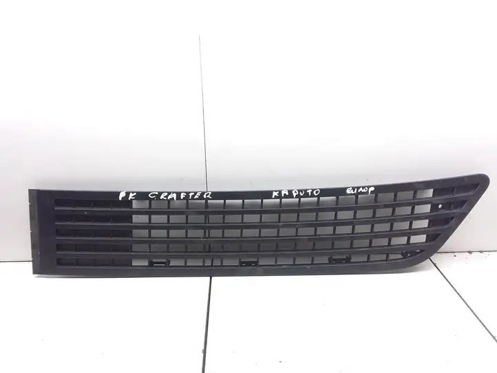 Volkswagen Crafter (2006 - 2016) 2E1864877 Решетка радиатора — фото 1