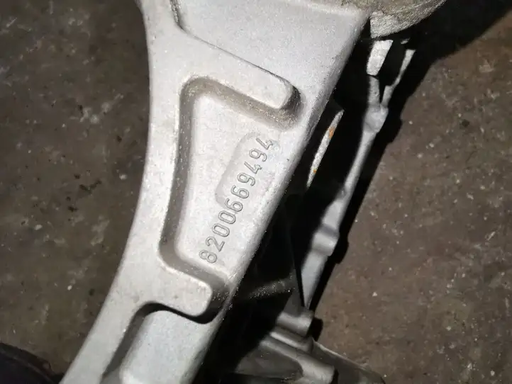 Renault Kangoo I (2003 - 2008) 8200669494 Кронштейн генератора — фото 3
