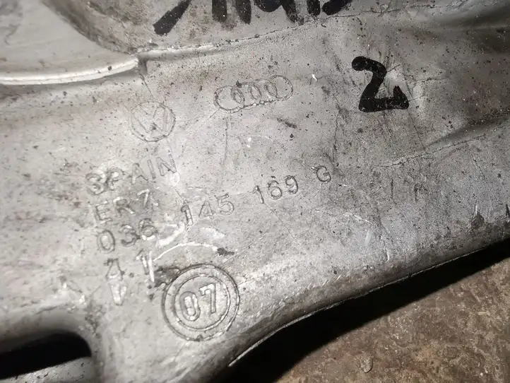 Volkswagen Polo (2001 - 2005) 036145169G Кронштейн генератора — фото 3