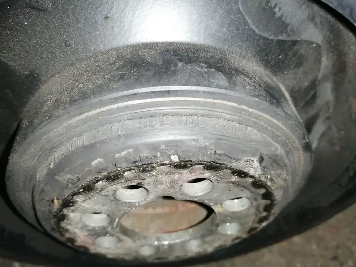 Audi A6 S6 C5 4B (2001 - 2004) 059105251M Шкив коленчатого вала — фото 4