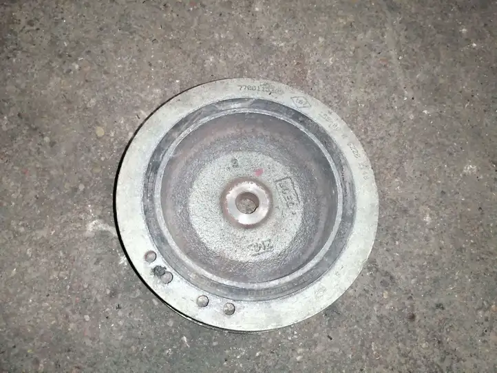 Renault Scenic I (1996 - 2003) 7700115309 Шкив коленчатого вала — фото 1