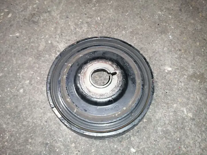 Nissan Note (E11) (2006 - 2014) 8200552236 Шкив коленчатого вала — фото 2