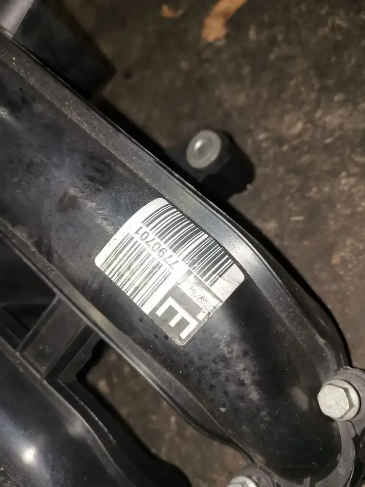 BMW 5 E60 E61 (2004 - 2010) 7790701 Впускной коллектор — фото 3