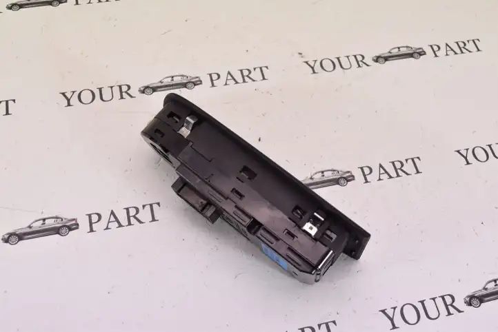 BMW 3 E90 E91 (2005 - 2012) Кнопка стеклоподъемников — фото 6