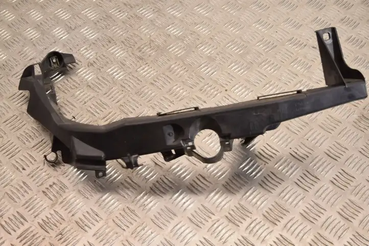 BMW 3 E90 E91 (2005 - 2012) 7116708 Кронштейн передней фары — фото 1