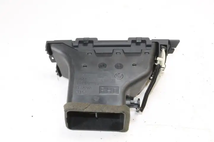 BMW 3 E90 E91 (2005 - 2012) 9130466 Боковой воздушный дефлектор — фото 2