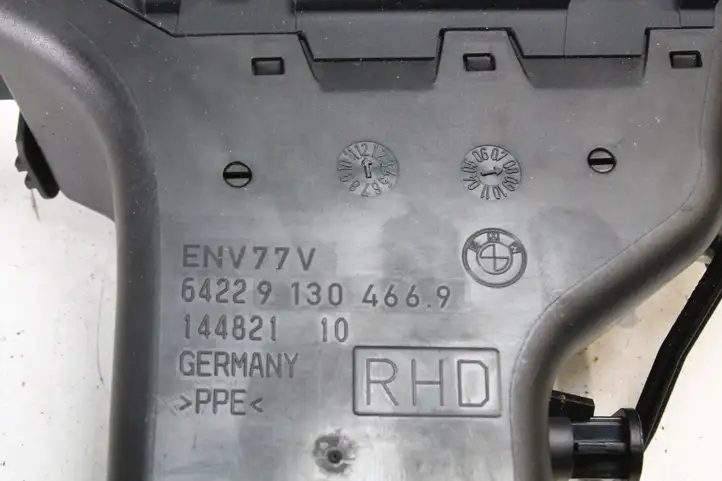 BMW 3 E90 E91 (2005 - 2012) 9130466 Боковой воздушный дефлектор — фото 3