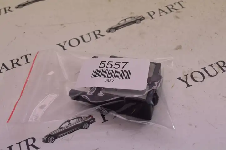 BMW 3 E90 E91 (2005 - 2012) 7138787 Реле обогрева — фото 9