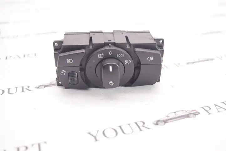 BMW 5 E60 E61 (2004 - 2010) 6925297 Включатель фонарей — фото 1