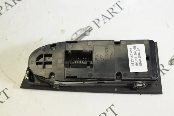 BMW 3 E90 E91 (2005 - 2012) 9132147 Кнопка стеклоподъемников — фото 4