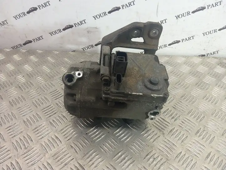 Lexus RX 330 - 350 - 400H (2003 - 2006) 0420000231 Компрессор (насос) кондиционера воздуха — фото 1