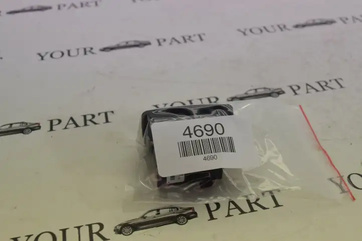 BMW X3 F25 (2010 - 2017) 9208106 Блок кнопок стеклоподъемников — фото 6