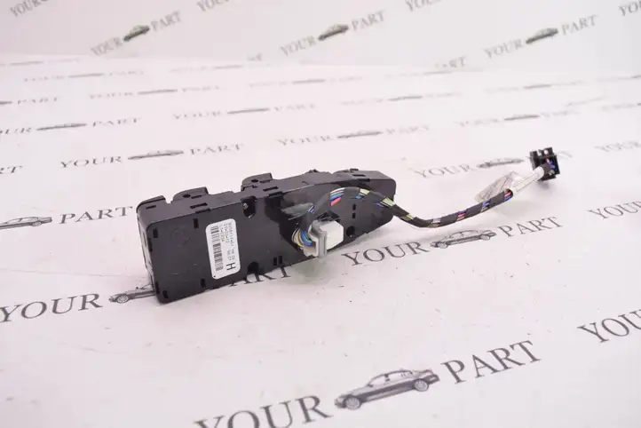 BMW X3 F25 (2010 - 2017) 9208111 Блок кнопок стеклоподъемников — фото 4