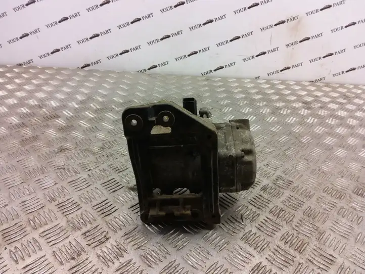 Lexus RX 330 - 350 - 400H (2003 - 2006) 0420000231 Компрессор (насос) кондиционера воздуха — фото 2