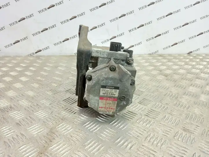 Lexus GS 300 350 430 450h (2004 - 2007) 8837030021 Компрессор (насос) кондиционера воздуха — фото 2