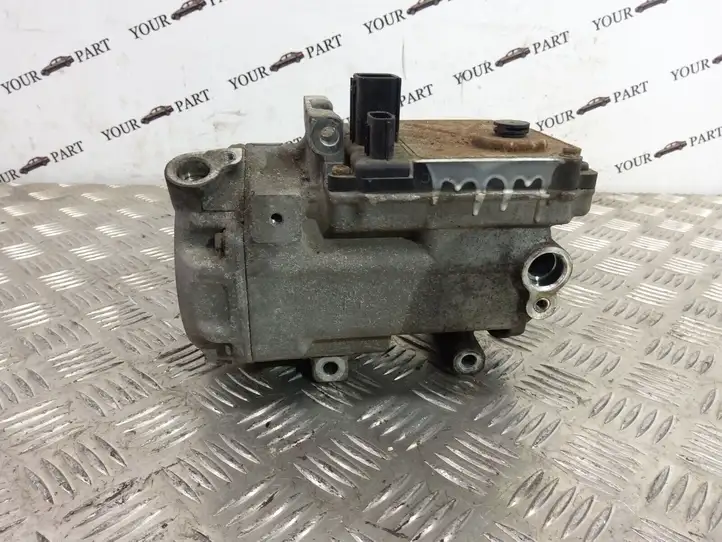 Lexus GS 300 350 430 450h (2004 - 2007) 8837030021 Компрессор (насос) кондиционера воздуха — фото 3