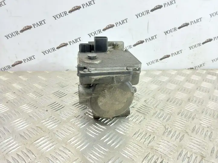 Lexus GS 300 350 430 450h (2004 - 2007) 8837030021 Компрессор (насос) кондиционера воздуха — фото 4