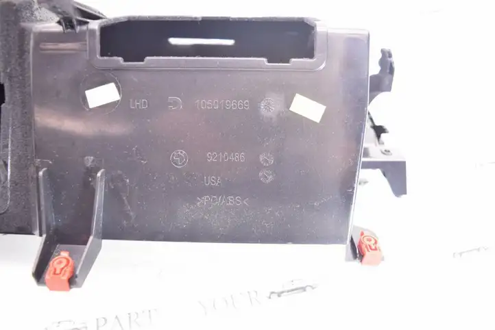 BMW X3 F25 (2010 - 2017) 9210486 Вещевой ящик — фото 10