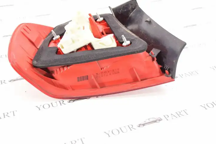 BMW 3 E90 E91 (2005 - 2012) 6937458 Задний фонарь в кузове — фото 7