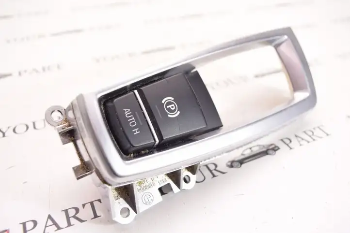 BMW X3 F25 (2010 - 2017) 9189064 Кнопка ручного тормоза — фото 2
