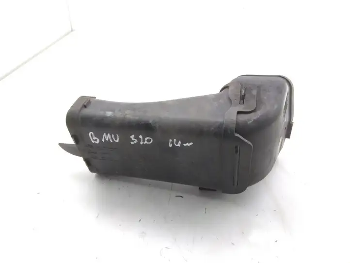 BMW 3 F30 F35 F31 (2012 - 2018) 1371759758401 Детали воздухозаборника — фото 1
