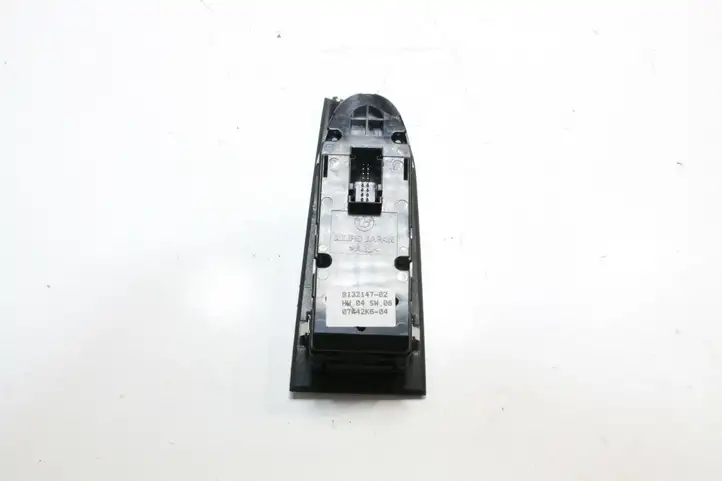 BMW 3 E90 E91 (2005 - 2012) 9132147 Кнопка стеклоподъемников — фото 5