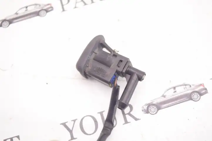 BMW X5 E53 (1999 - 2006) 7110851 Форсунка омывателя лобового стекла — фото 4