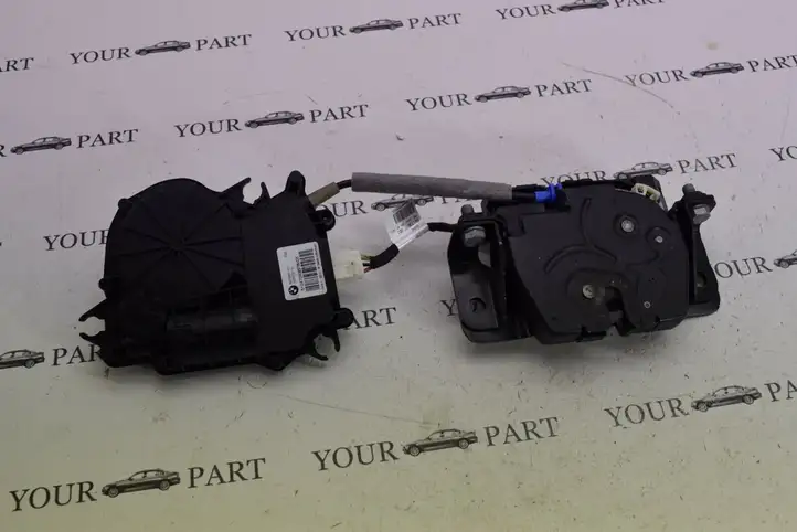 BMW X3 F25 (2010 - 2017) 7249578 Актуатор замка задней двери — фото 4