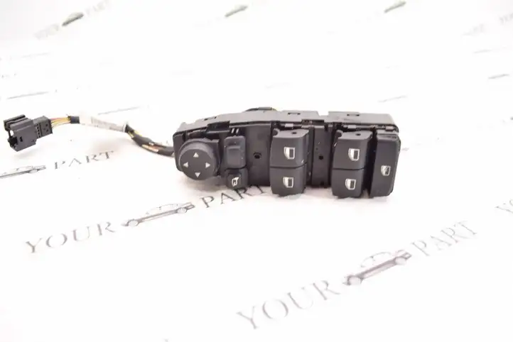BMW X3 F25 (2010 - 2017) 9238239 Блок кнопок стеклоподъемников — фото 1