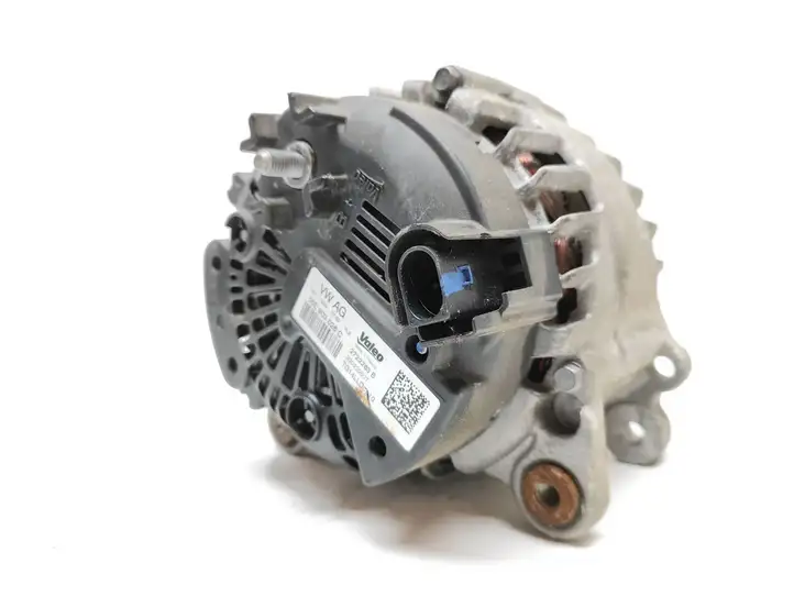 Audi Q2 - (2016 - ) 05E903026C Генератор — фото 2