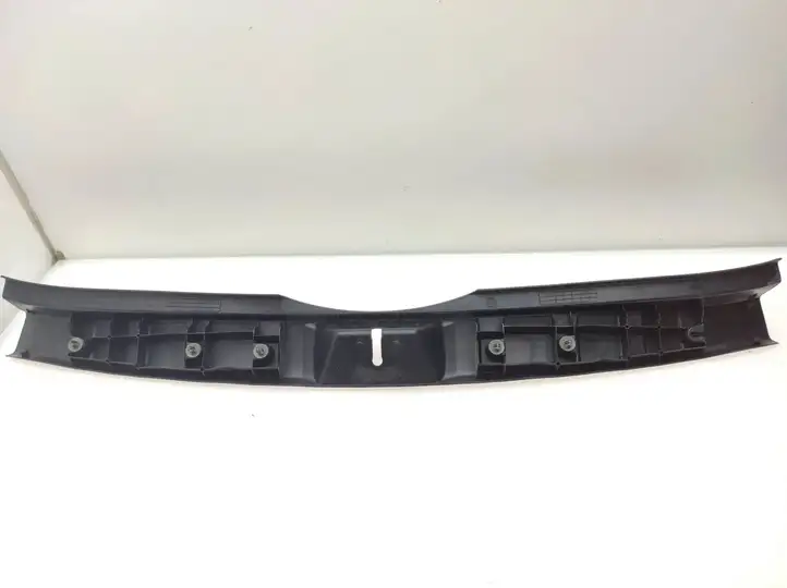 Subaru Forester SH (2008 - 2013) 94026SC000 Отделка порога багажника — фото 2