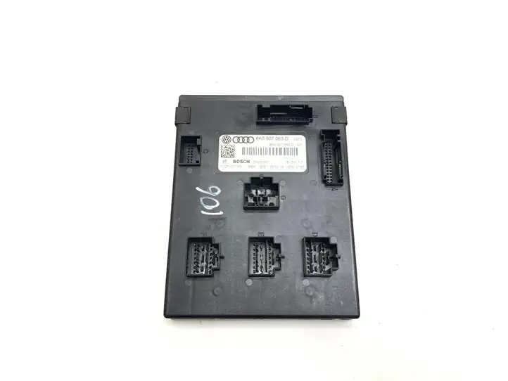 Audi A4 S4 B8 8K (2007 - 2011) 8K0907063D Модуль комфорта — фото 4
