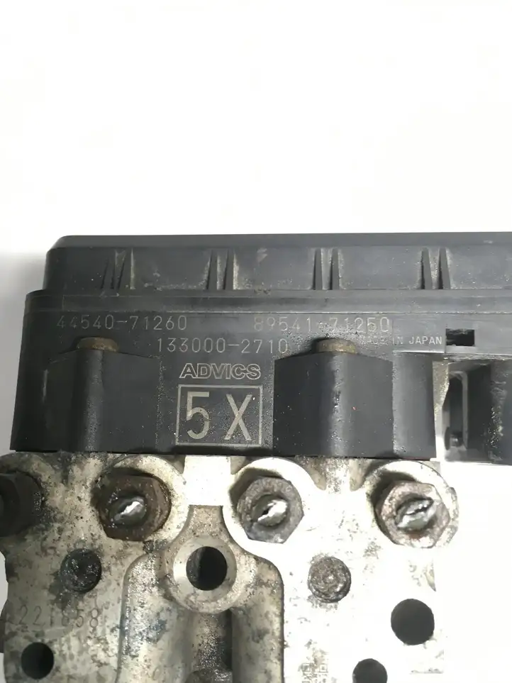 Toyota Hilux (AN10, AN20, AN30) (2011 - 2015) 4454071260 ABS блок — фото 10