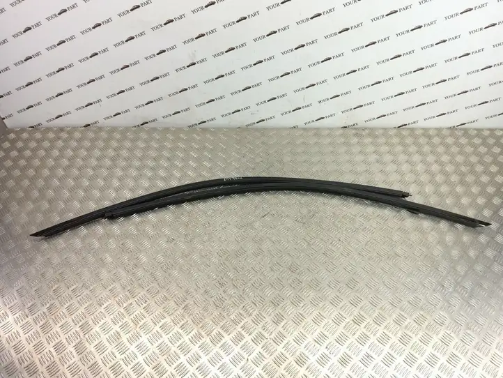 BMW 3 E92 E93 (2005 - 2014) 8036668 Накладка стекла двери — фото 1