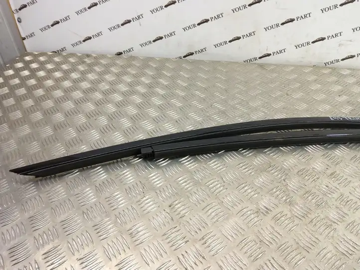 BMW 3 E92 E93 (2005 - 2014) 8036668 Накладка стекла двери — фото 2