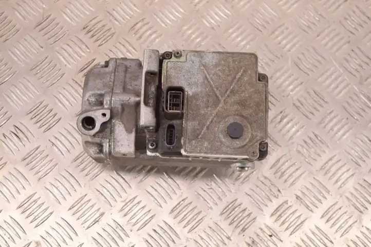 Lexus GS 300 350 430 450h (2004 - 2007) 8837030020 Компрессор (насос) кондиционера воздуха — фото 1