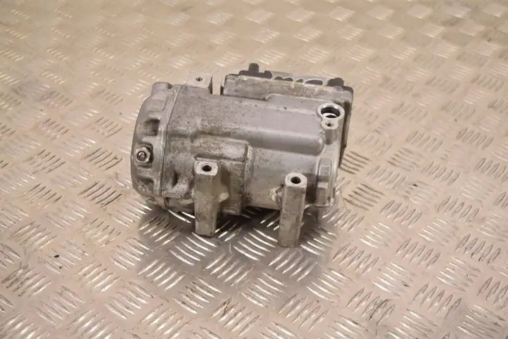 Lexus GS 300 350 430 450h (2004 - 2007) 8837030020 Компрессор (насос) кондиционера воздуха — фото 6