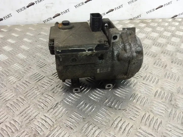Lexus GS 300 350 430 450h (2004 - 2007) 8837030020 Компрессор (насос) кондиционера воздуха — фото 1